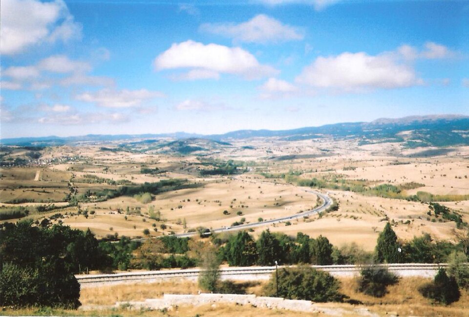 Dumlupınar Şehitliği ve Anıtı