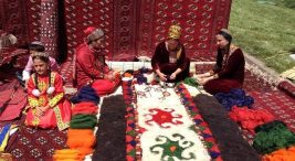 turkmen-kulturunde-kece-sanati