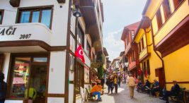 eskisehir-tarihi-ve-turistik-yerler-|-80-gorulesi-tarihi-yer-|-fixbilet-blog