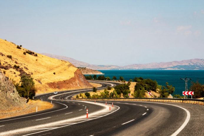 elazig-havalimanindan-sehir-merkezine-ulasim-|-fixbilet-blog