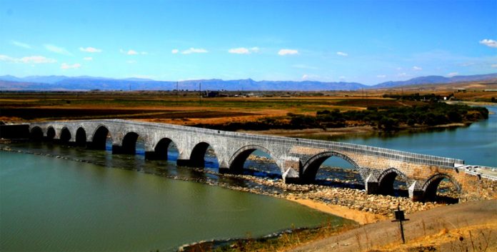 mus'ta-mutlaka-gorulmesi-gereken-18-gezi-noktasi-|-fixbilet-blog