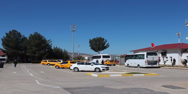 siirt-havalimani'ndan-sehir-merkezine-ulasim-rehberi-|-fixbilet-blog