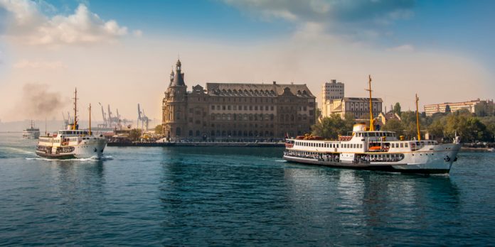 kadikoy'de-mutlaka-gorulmesi-gereken-68-onemli-nokta-|-fixbilet-blog