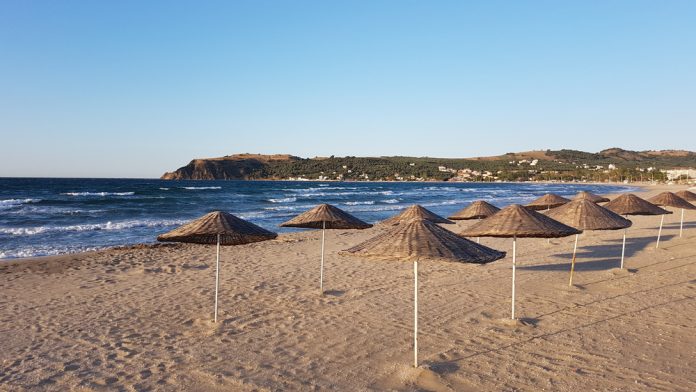 mudanya'da-denize-girilecek-13-muhtesem-plaj!-–-mudanya-plajlari-|-fixbilet-blog