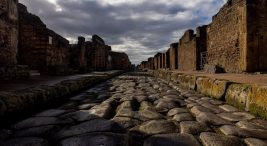 pompei-antik-kenti’ndeki-kazilarda termal-banyo-kesfedildi