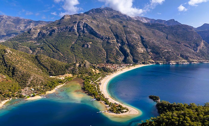 kumburnu-plaji,-2024'te-yaklasik-1,5-milyon-turist-agirladi-–-turizm-gunlugu