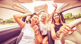 seyahatte-kiz-kiza-yapilacak-en-guzel-aktiviteler-–-turizm-gunlugu