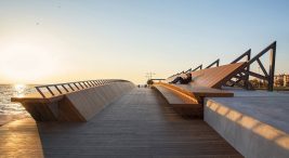 denize-karsi-soluklanmanin-hazzi-bostanli-gun-batimi-terasi’nda-yasanir!