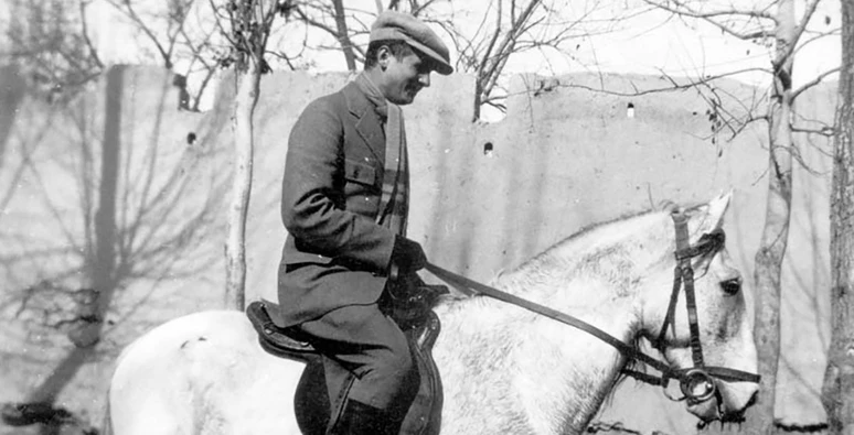 isvecli-diplomat-ve-turkolog-gunnar-jarring'in-kaleminden-kasgar'daki-eski-kitapci-roza-ahon