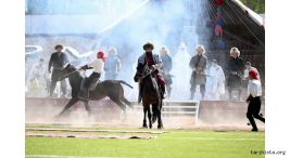 kirgizistan-kullerinden-yeniden-doguyor