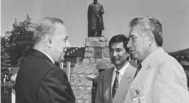 heydər-eliyevin-ədəbiyyat-siyasəti