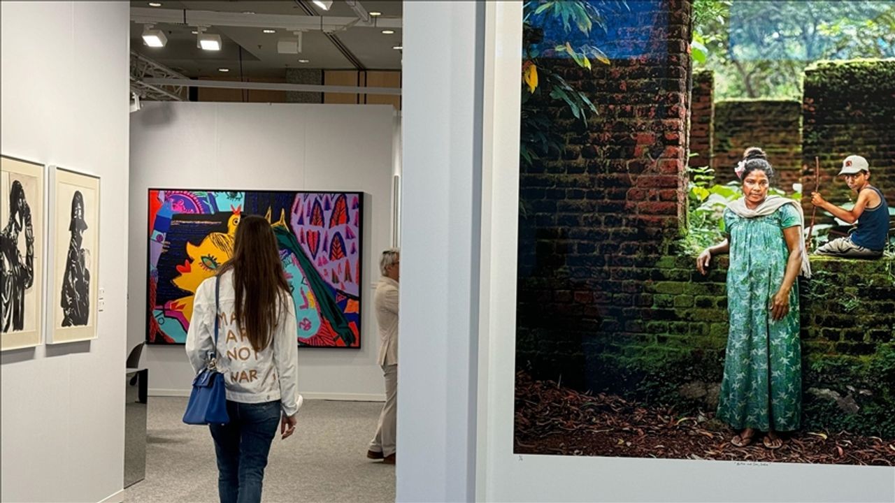 istanbul'da-“4.-ci-bloom”-on-gosterimle-kapilarini-acti