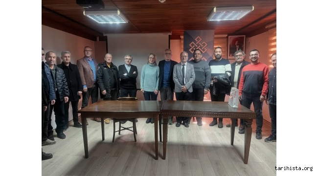 manisa-kultur-sohbetlerine-erdal-cil-ve-ismail-zorba-konuk-oldu