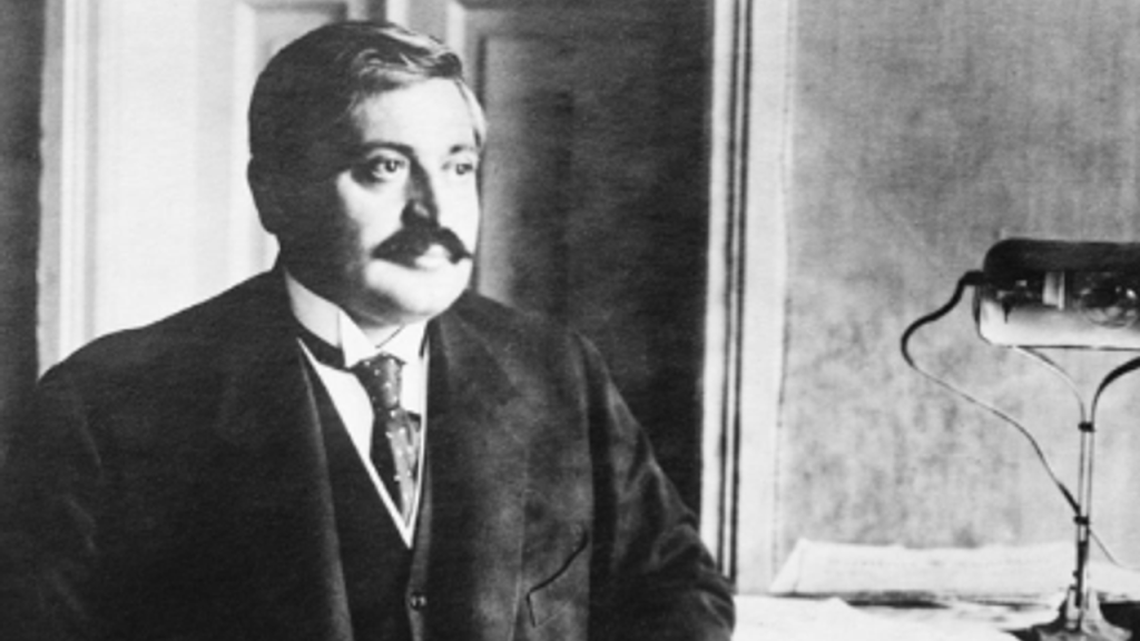 Talat Paşa, şehadetinin 104. yılında anılıyor