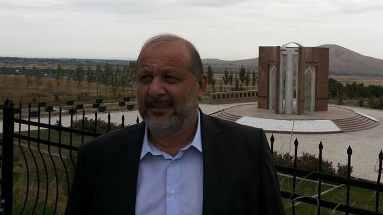 asri-karaarslan-uzun:-lanetli-gunler