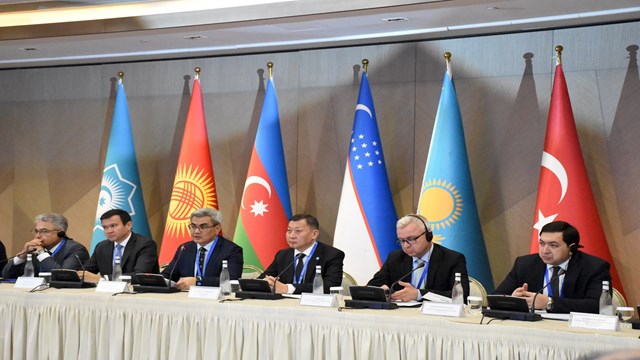 ozbekistan’da-tdt-ulkeleri-arasinda-ticaret-potansiyelinin-genisletilmesi-tartisildi-–-dam-haber