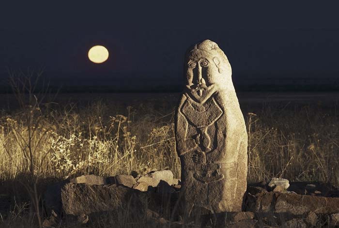 umut-guner:-hun-ve-gokturk-doneminde-dini-inanc