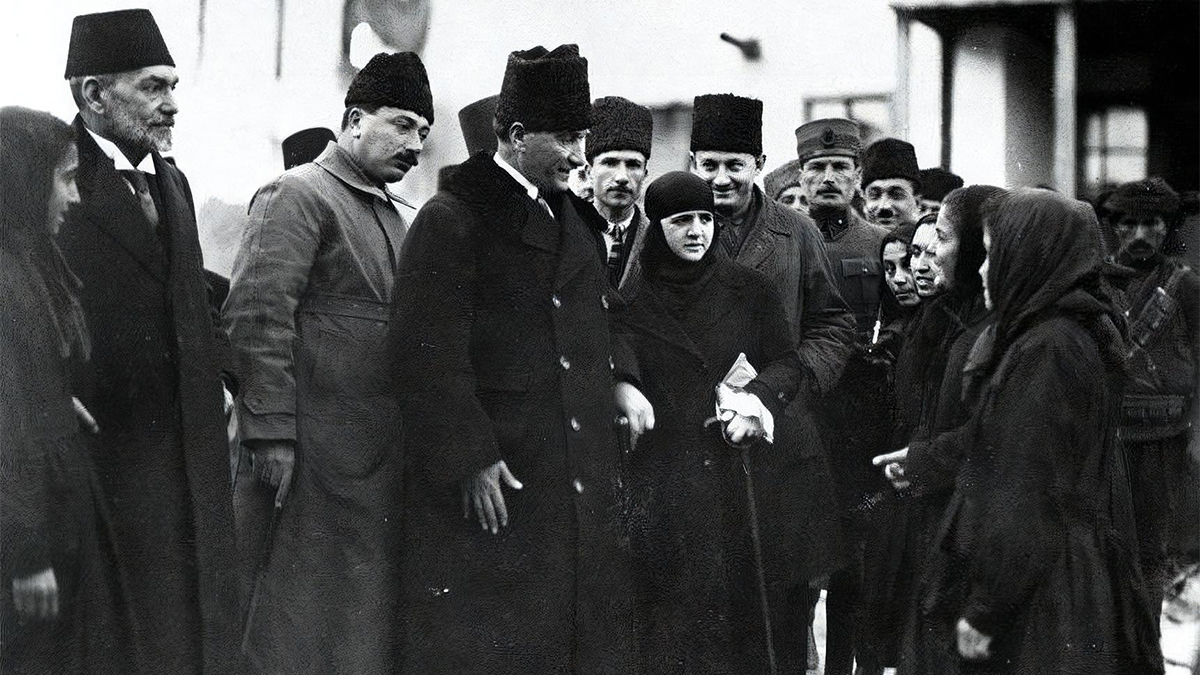 konya-kadinlari-ile-konusma-|-turkce-tarih