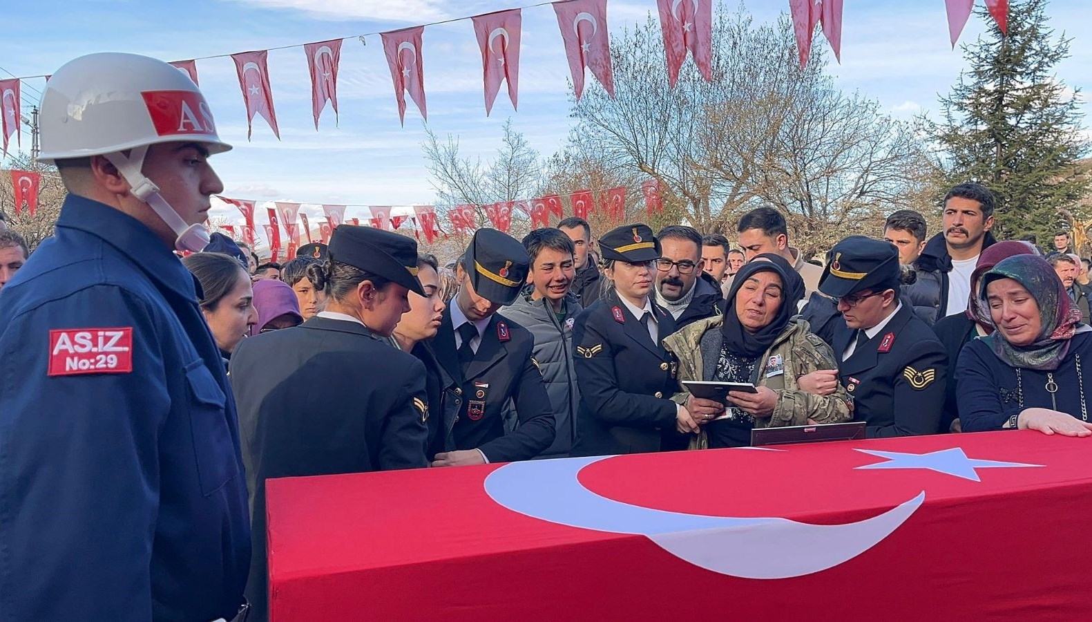 nevsehir-sehidini-ugurladi