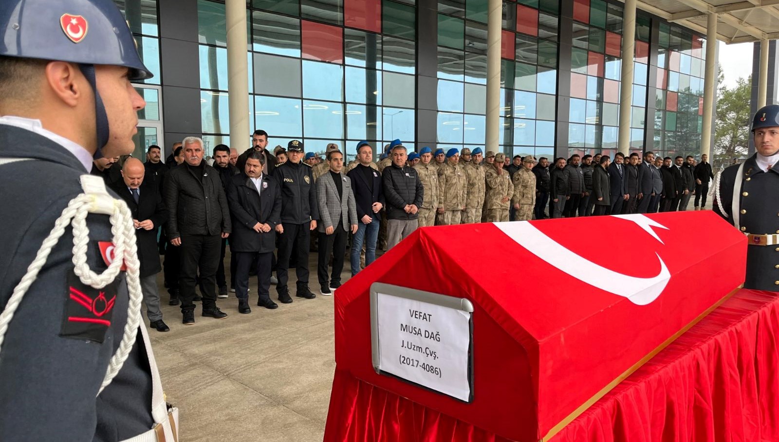 hayatini-kaybeden-uzman-cavus-icin-toren-duzenlendi