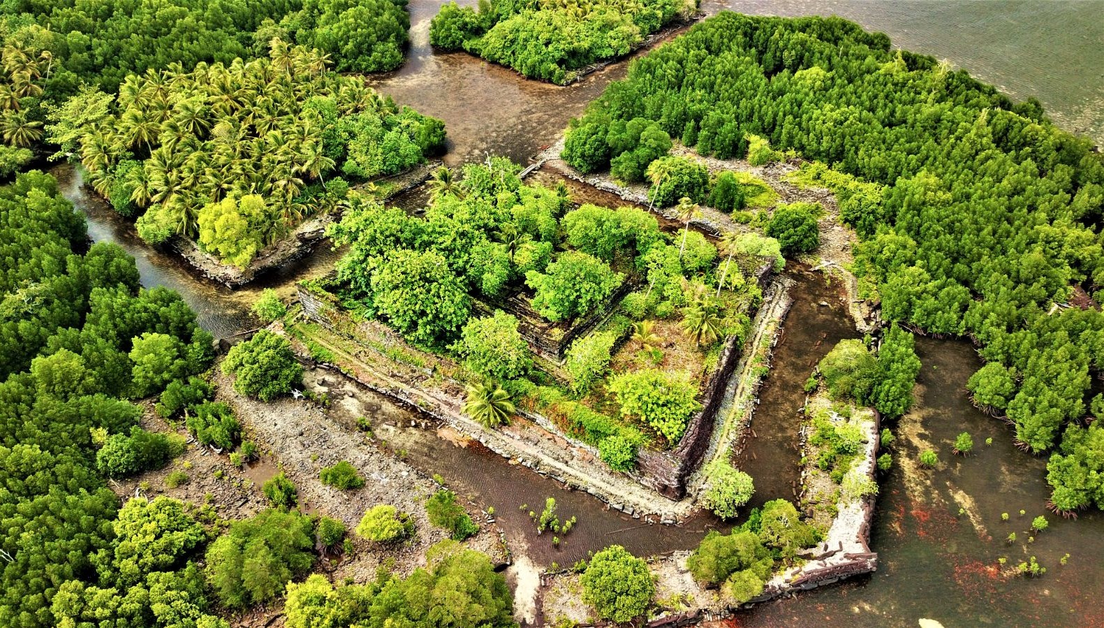 okyanusun-ortasindaki-hayalet-sehirin-gizemi-ortaya-cikiyor