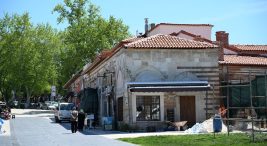 havlucular-hani-ve-mezit-bey-hamami-restore-ediliyor