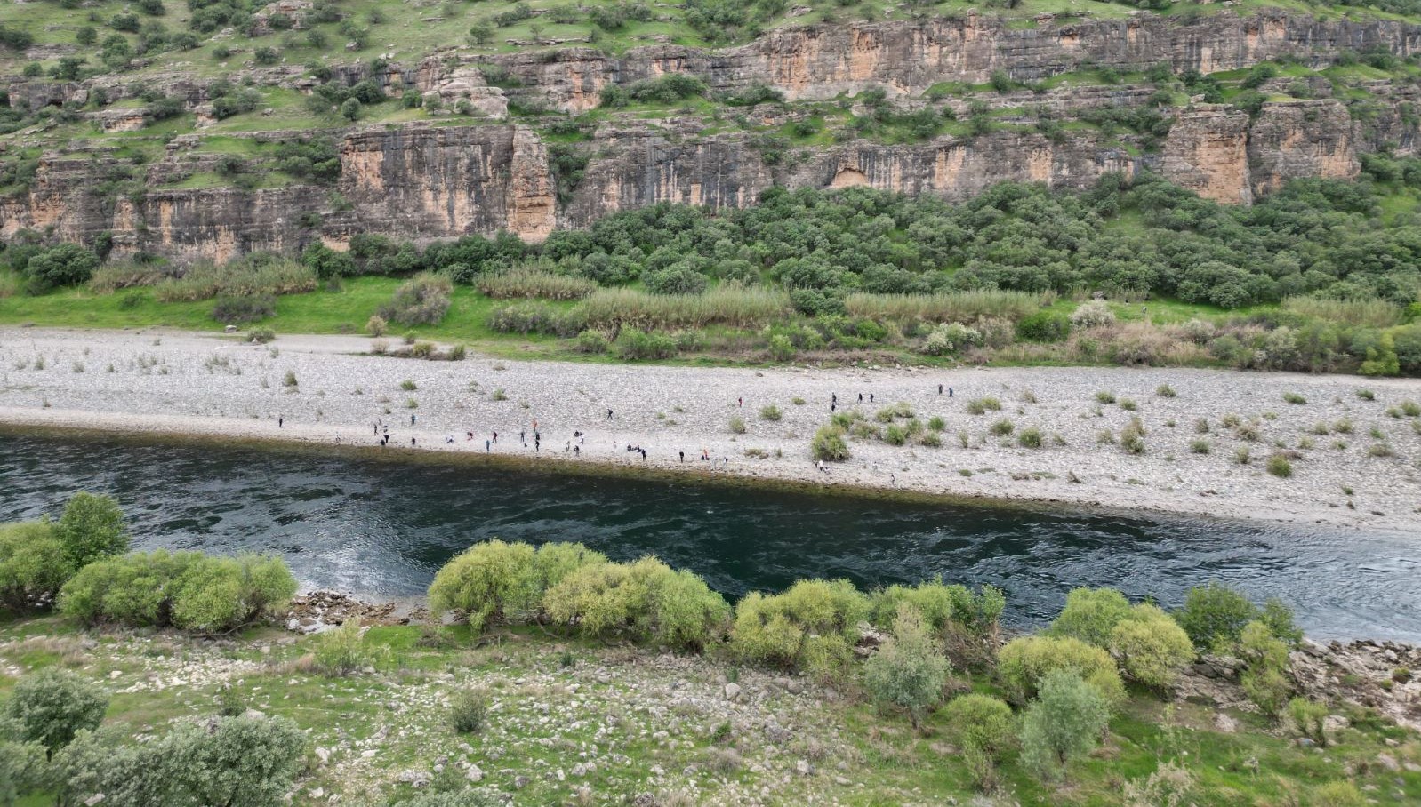cehennem-deresi-ilgi-odagi-oldu:-vazgecilmez-rota-haline-geldi