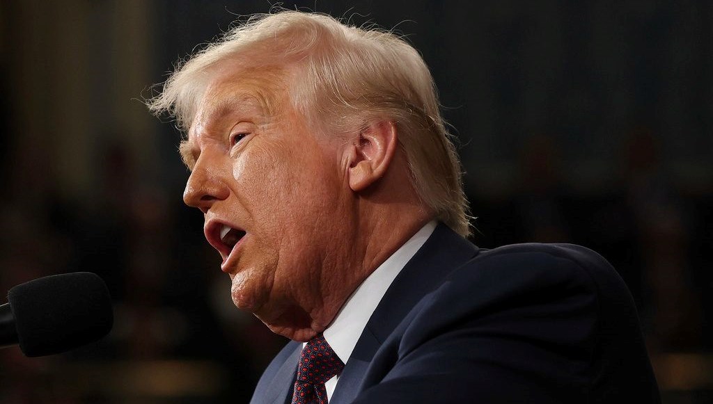 trump’in-buyuk-plani:-bazi-ulkelerin-vatandaslari-abd’ye-alinmayacak!