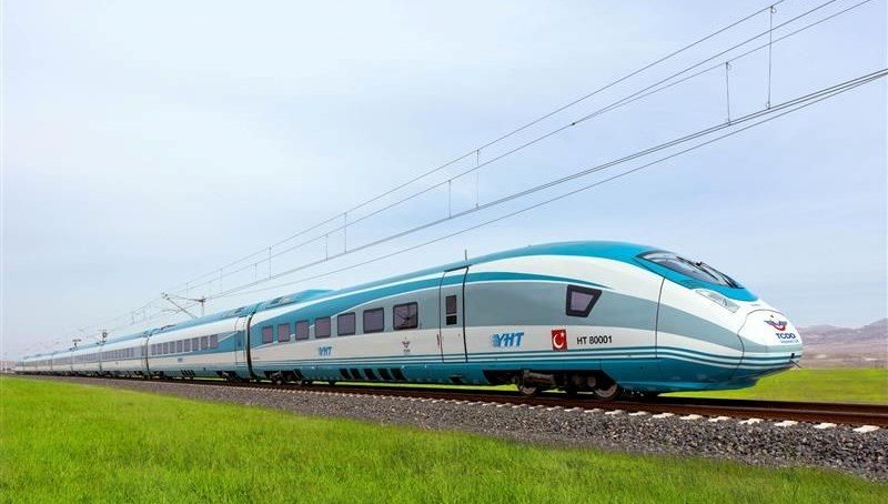 trenlerde-‘aile-yili’-indirimi:-aileler-ve-yeni-evlenenlere-indirim-geliyor