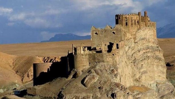 “gecit-vermeyen”-efsanevi-kale,-dunya-mirasi-listesine-giriyor