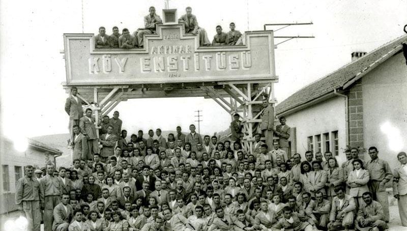 17-nisan-ne-gunu?-koy-enstituleri’nin-kurulus-yil-donumu