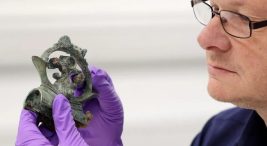 ingiltere-tarihini-degistirecek-kesif:-birinci-yuzyildan-kalma-800-eser-bulundu