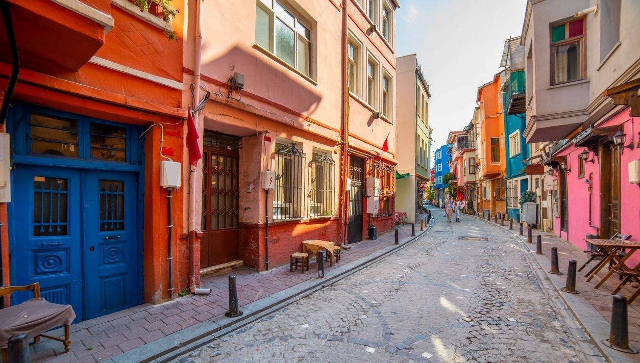 istanbul’un-gizli-sakli-gecitleri:-bilinmeyen-yollar-sirlara-aciliyor