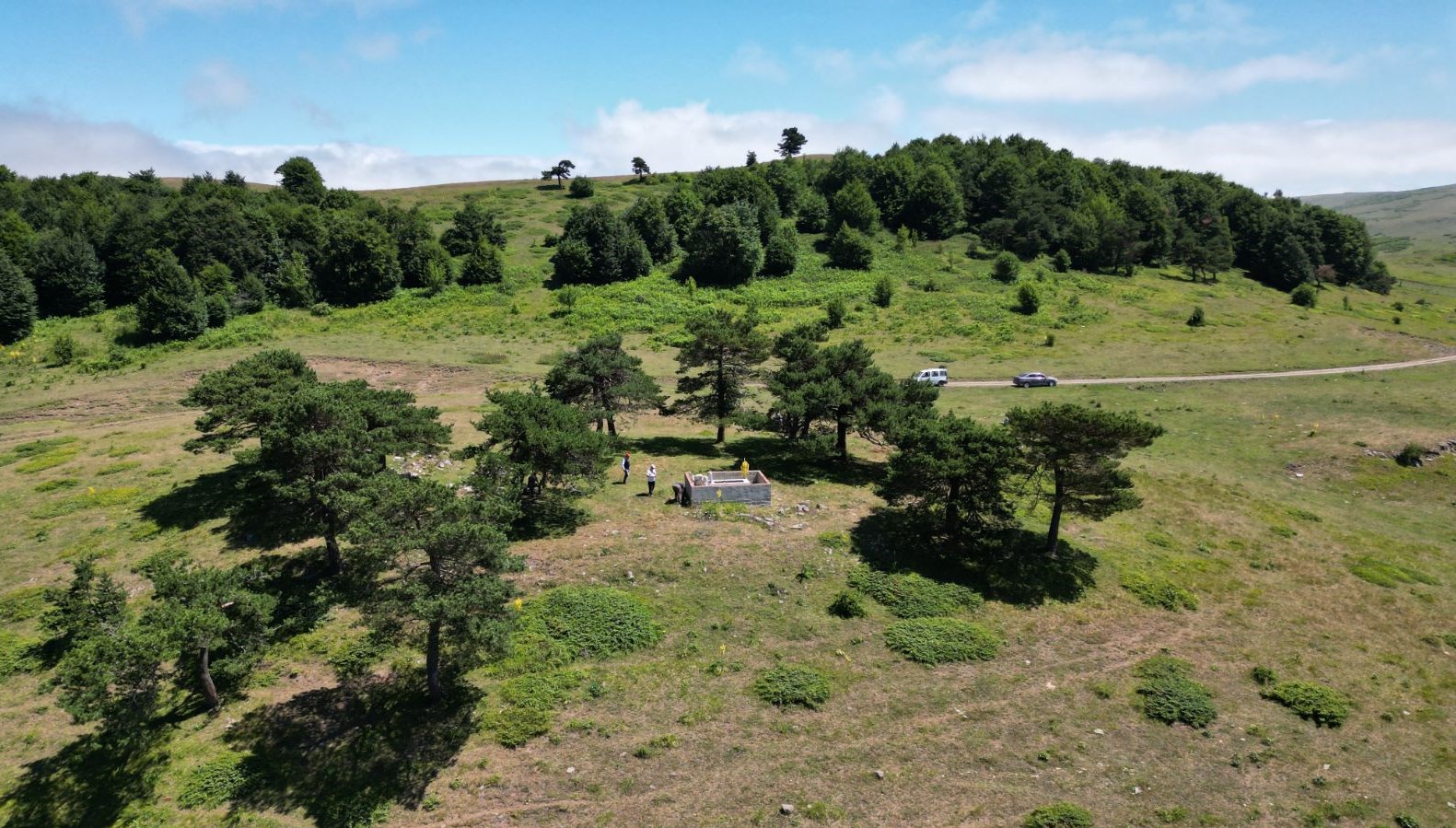 tokat’ta-asirlik-durak:-yalniz-cam-turbesi’ne-ziyaretci-akini