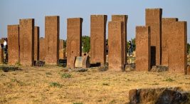 selcuklu-meydan-mezarligi’na-ziyaretci-akini