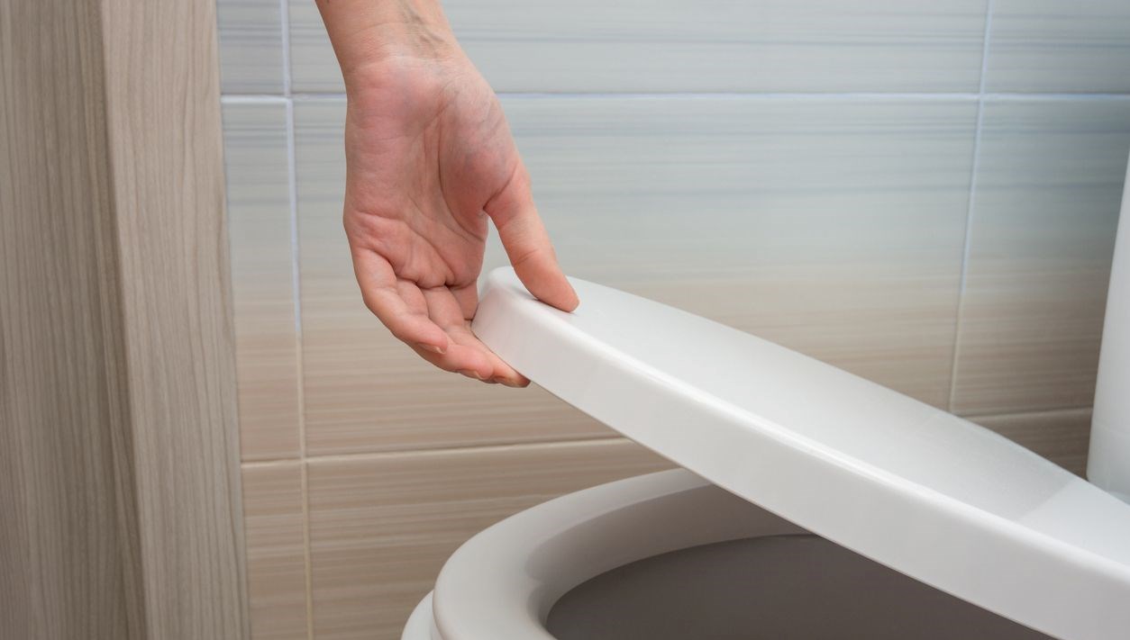 bilim-insanlari-acikladi:-tuvaletten-40-kat-daha-kirli