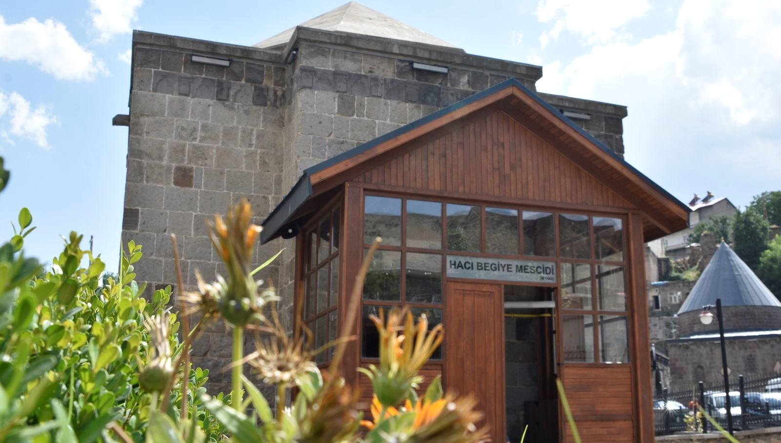 bitlis’teki-hazo-hani-ve-haci-begiye-camisi yeniden-acildi