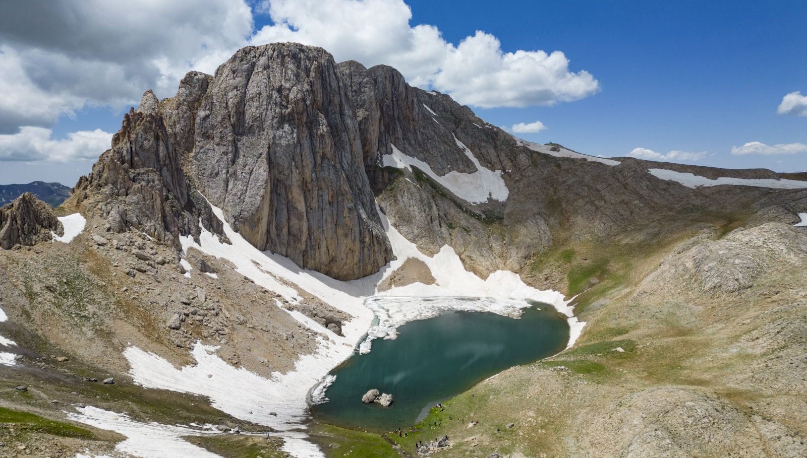 dogaseverlerin-ugrak-noktasi:-buyer-golu