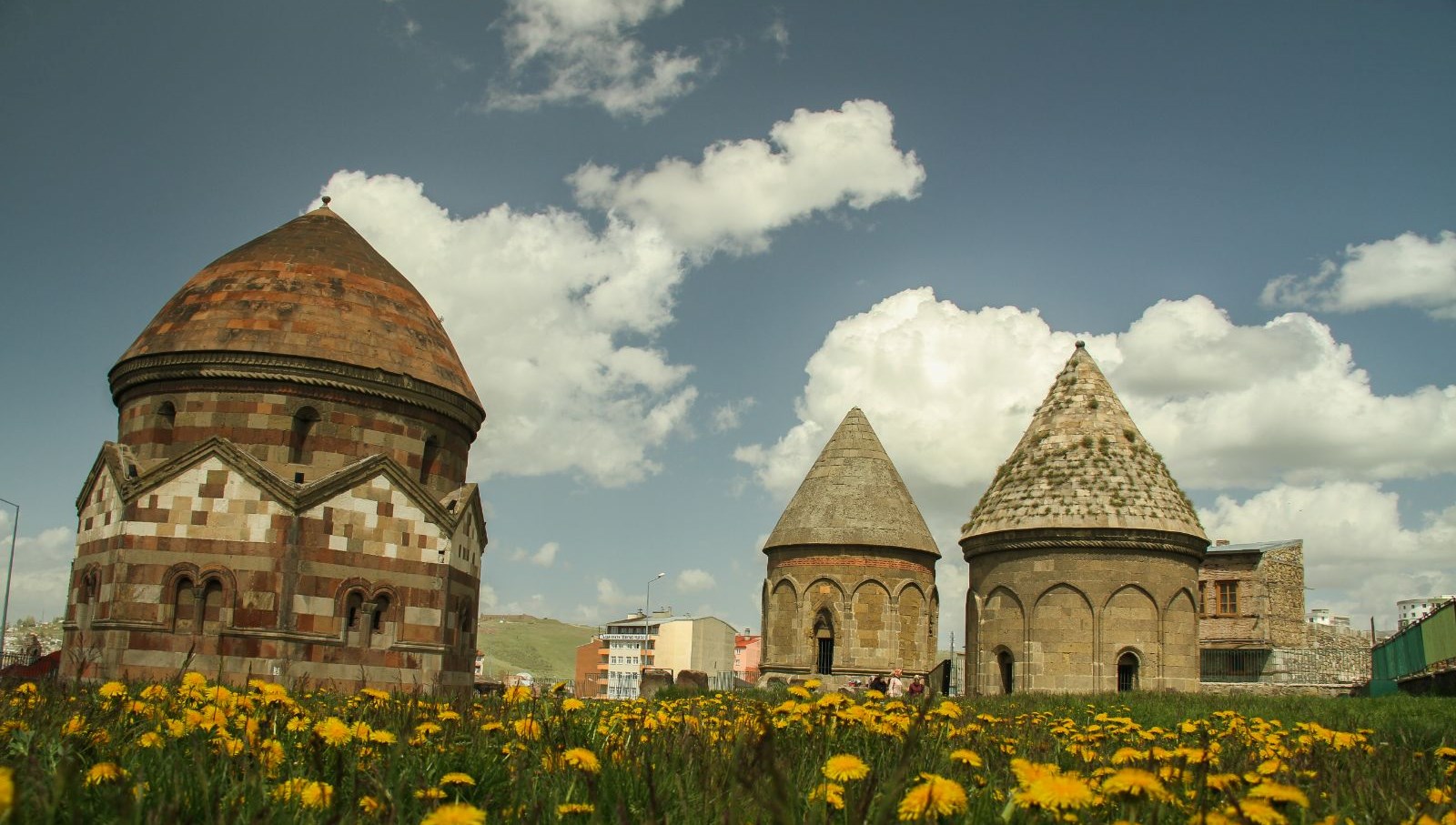 erzurum’a-gelenler tarih-ve-kultur-yolculuguna-cikiyor