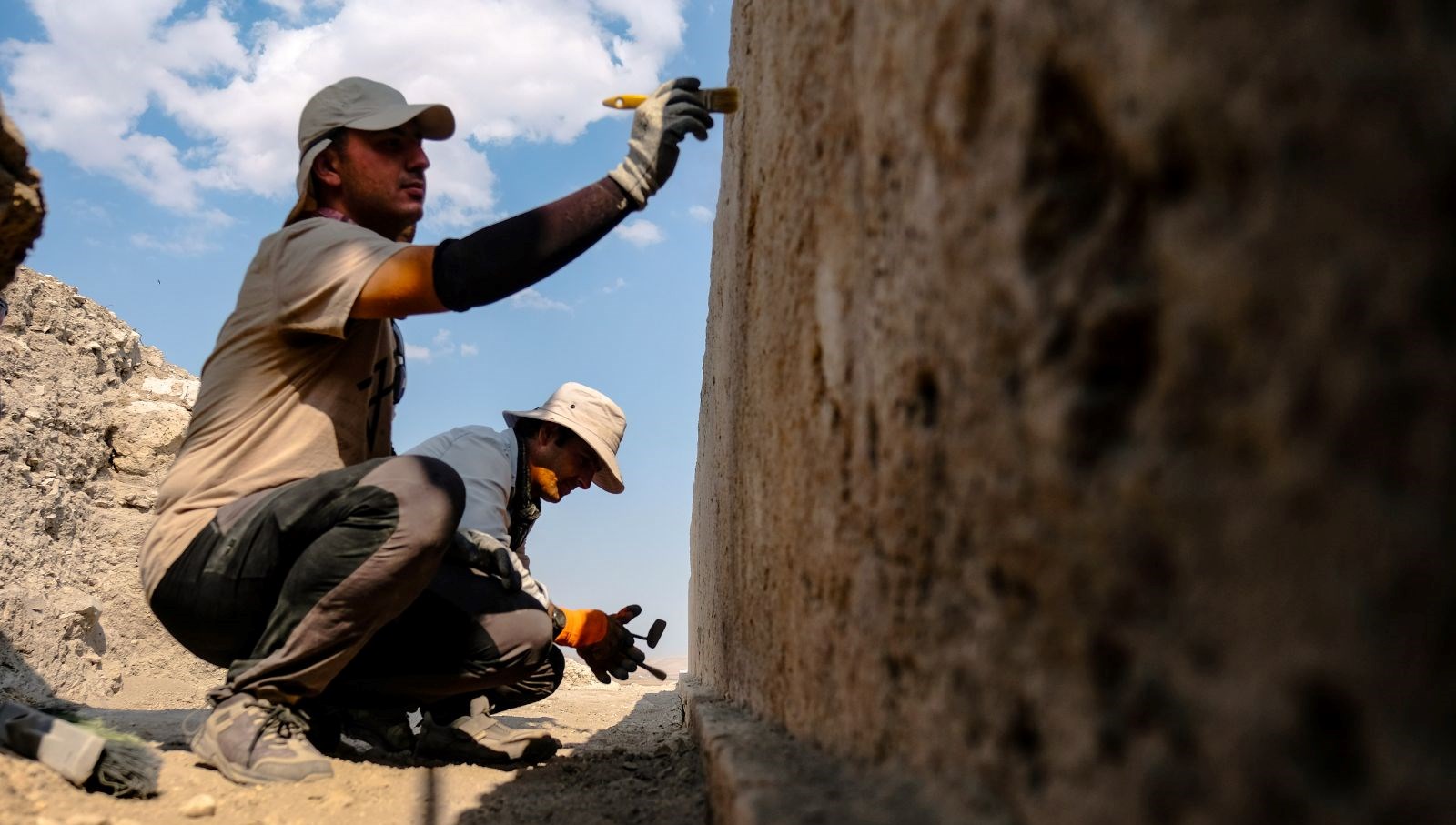 lystra-antik-kenti’nde-turk-izleri:-kazi-calismalarinda-bulundu